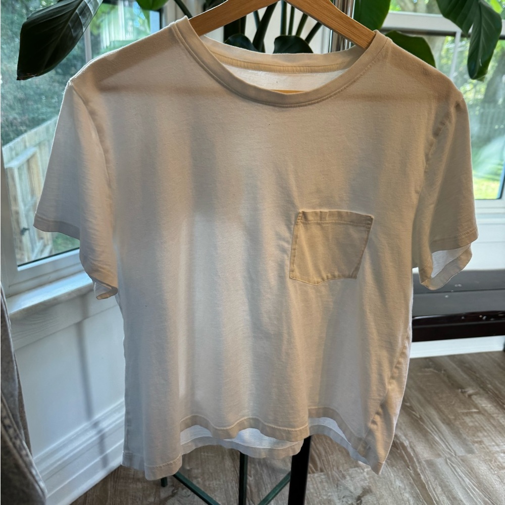 Everlane box cut T size L